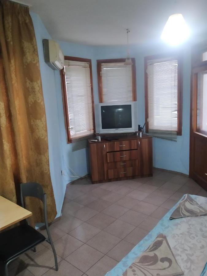 Apartment Center Varna Esterno foto