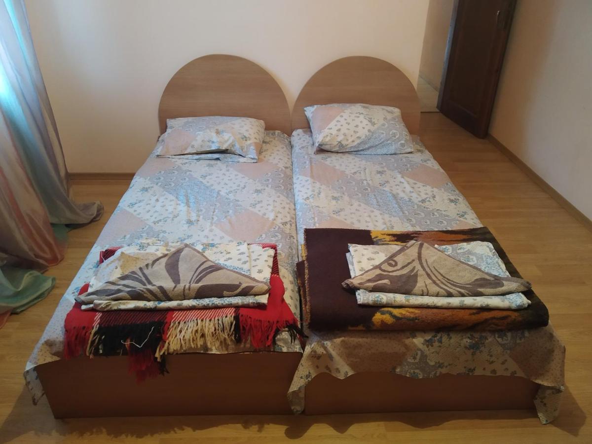 Apartment Center Varna Esterno foto